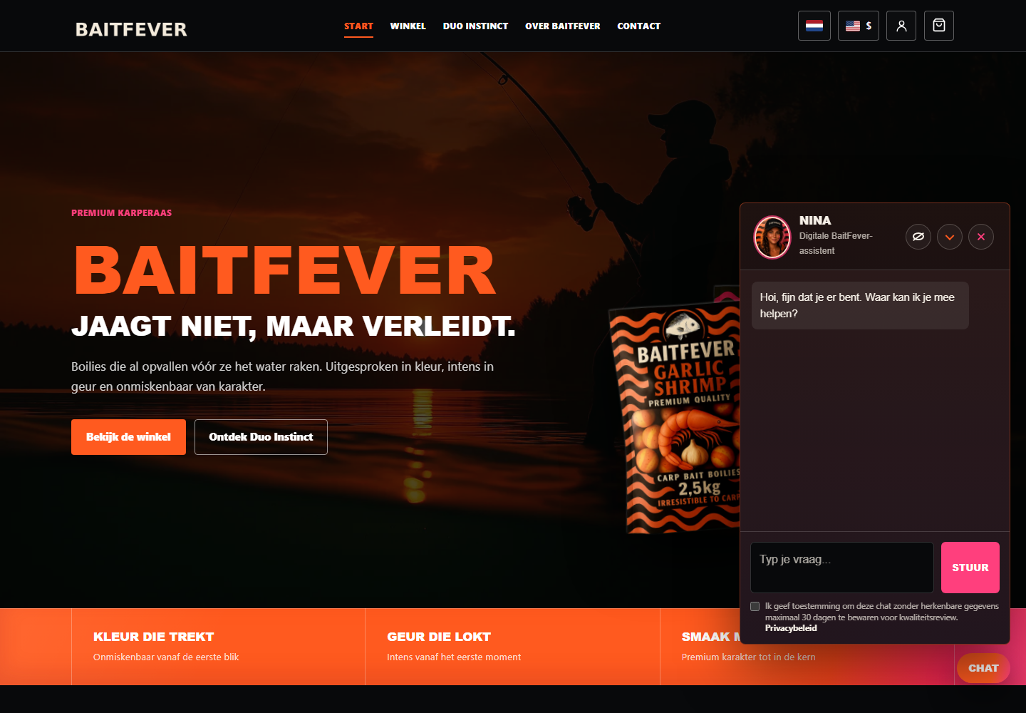 Nina, de digitale BaitFever-assistent, geopend naast de live homepage.