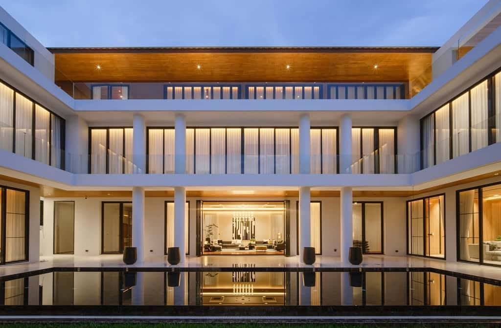 Galerie Courtyard Estate in Chiang Mai.